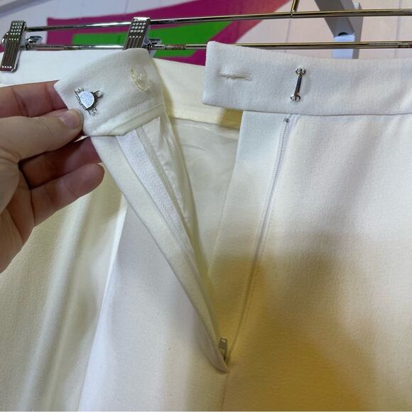 NWT, Levine Classics 3 Piece Set. Jacket Skirt and Pants. Size 34W. Minor Stains - Picture 10 of 16